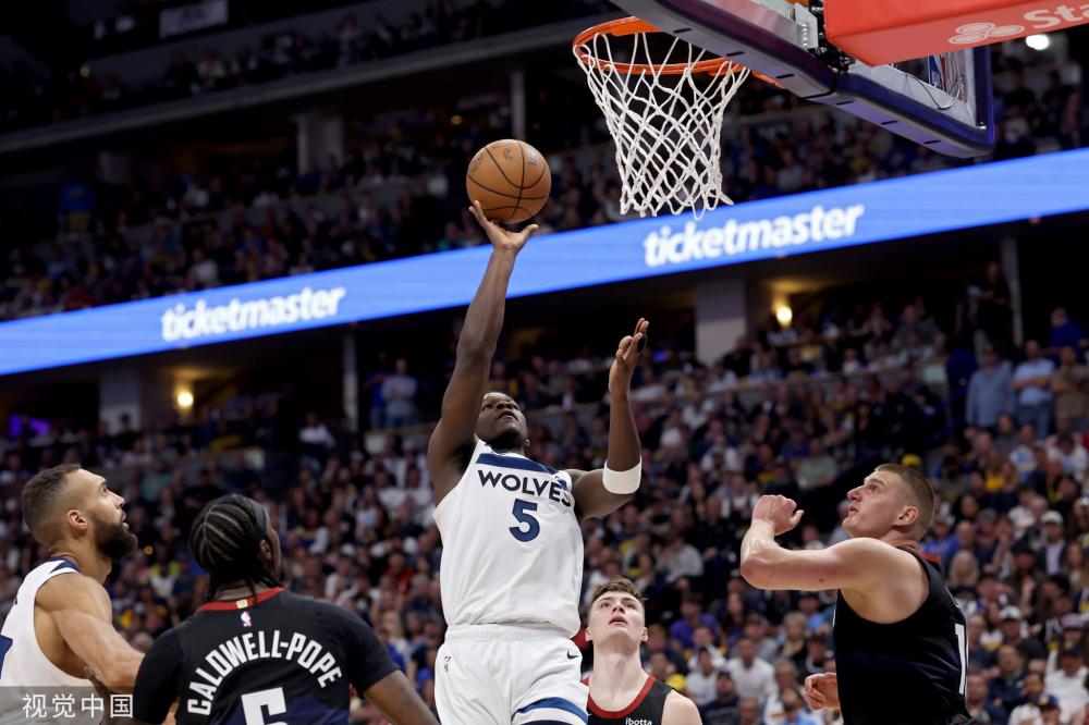 线被不断拉 线被不断拉