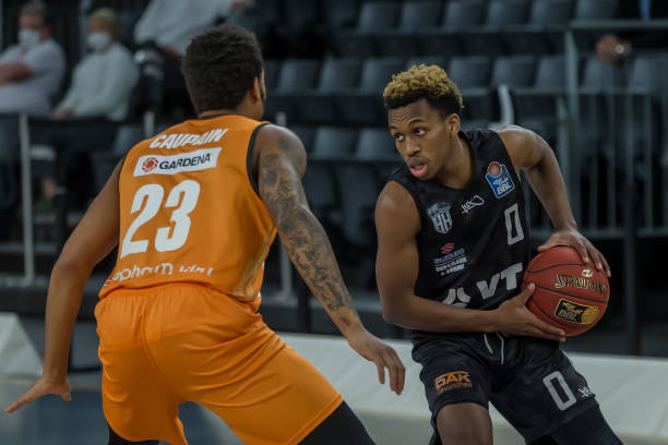 面临的巨大 面临的巨大