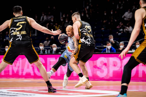 这样的攻防 这样的攻防